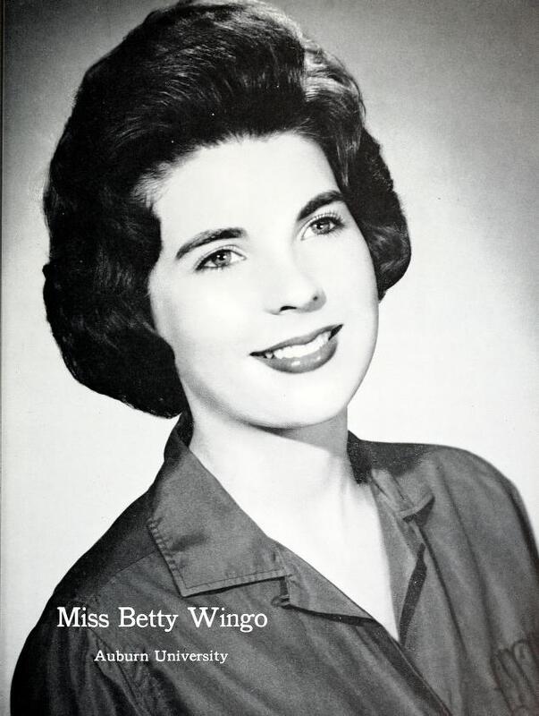 This image is a full-page headshot of Miss Betty Wingo from Auburn University in the 1961 edition of the Washington and Lee Calyx.